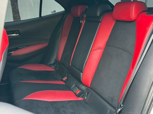 2019 Auris 配備滿滿 有特仕加裝跟Garmin影音  第8張相片