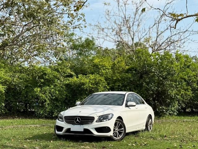 2015 BenZ C180 有改前水箱罩 車況漂亮  第1張相片