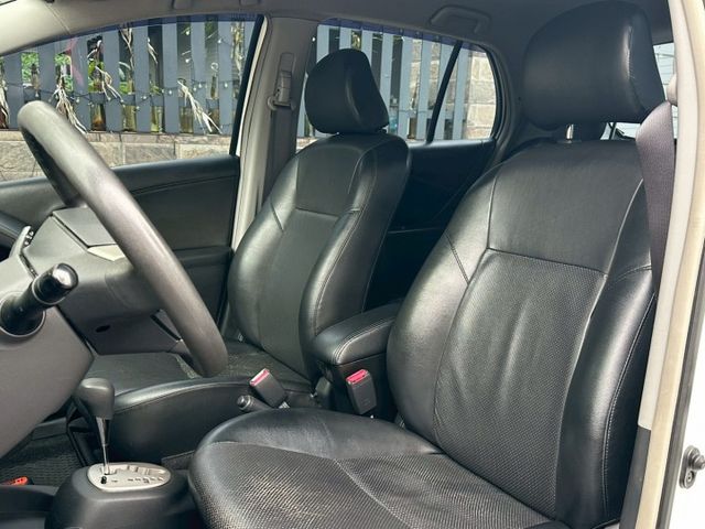 2011 TOYOTA YARIS 壓縮機換新  第5張相片