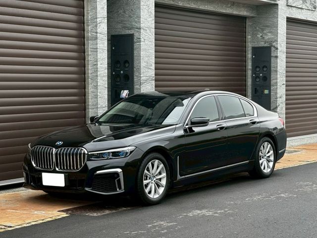 BMW 730I 車況很好 不怕你看 喜歡好談  第1張相片