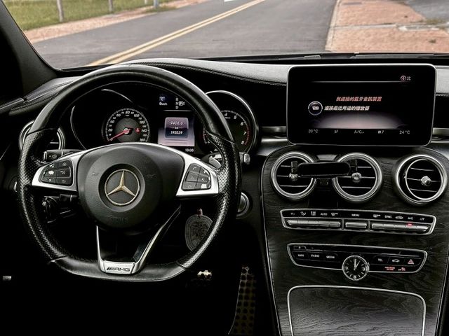【2014 BENZ C300 黑｜AMG 外觀｜原鈑件無待修｜45.8 萬】  第3張相片