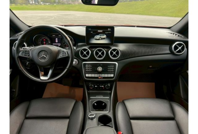 2019年GLA250 2.0 AMG 跑2.8萬  第11張相片