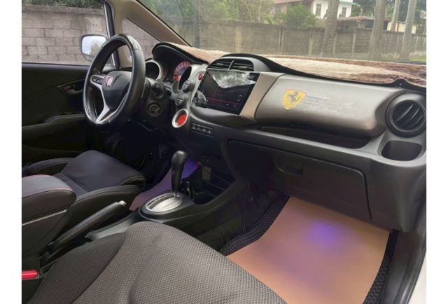 2014 FIT  第4張相片