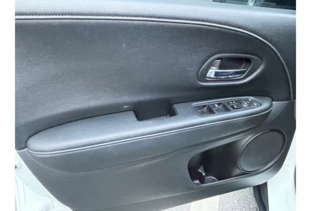 2018 HR-V  VT i-s 跑5萬  第10張相片