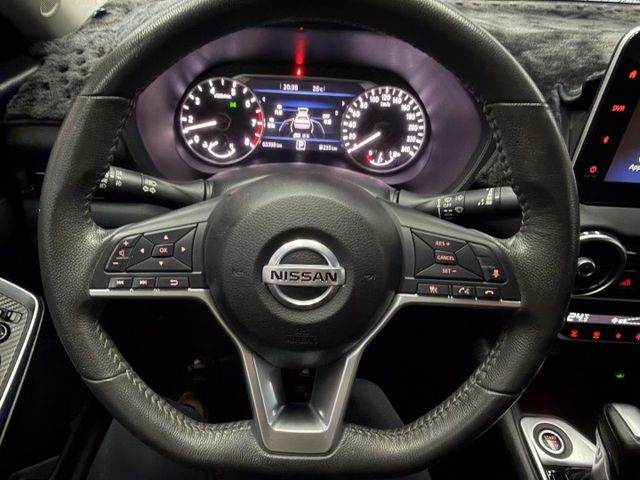 自動跟車系統、環景系統、盲點偵測、定速巡航 車道偏離警示、Appel CarPlay  第8張相片