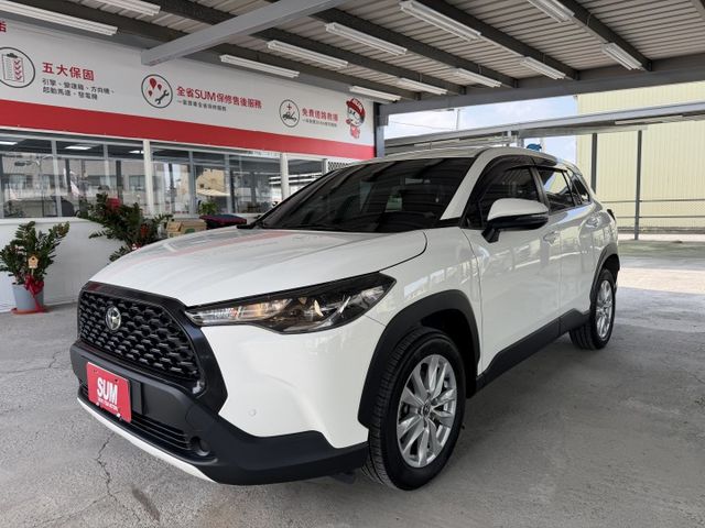 倒車顯影、IKEY免鑰匙、定速巡航、方向盤快控、自動煞停、車道偏離警示  第1張相片