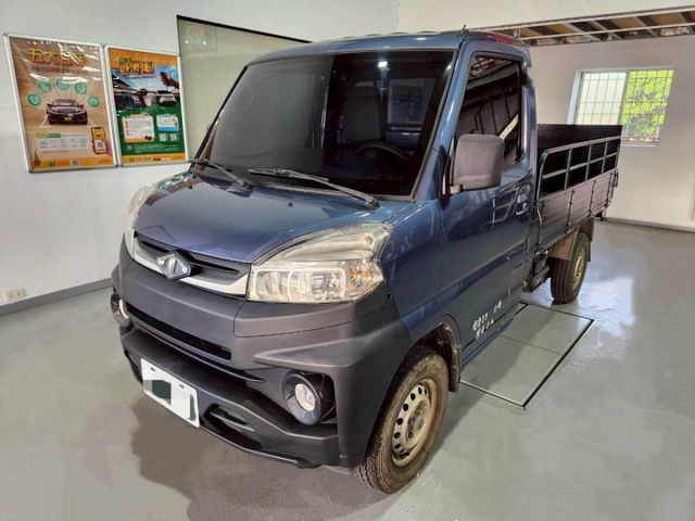 原鈑件 自排小貨車 電動升降斗 ABS防鎖死 循跡防滑 定速系統 升降斗 倒車顯影  第1張相片