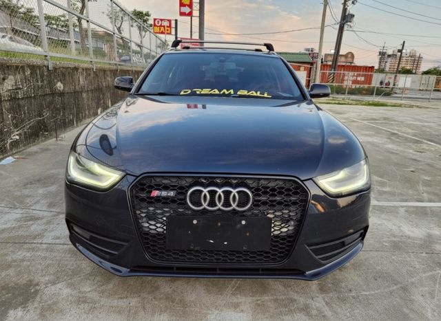 A4 AVANT 2.0T 五門掀背車 旅行車 HID頭燈 車頂架 倒車顯影 電動座椅  第3張相片