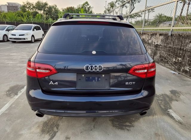 A4 AVANT 2.0T 五門掀背車 旅行車 HID頭燈 車頂架 倒車顯影 電動座椅  第4張相片