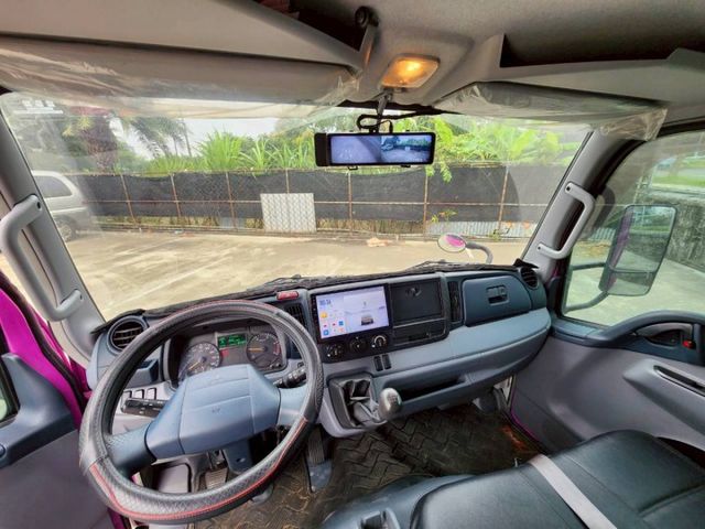 堅達 CANTER 低里程 貨車 廂式 安卓導航主機 前後錄行車紀錄器 倒車顯影 大車廂  第4張相片