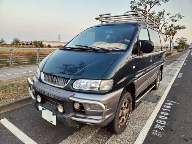 SPACE GEAR 四傳手排 露營 廂車 車床 大空間 車頂架 2人 導航主機 倒車顯影  第1張相片