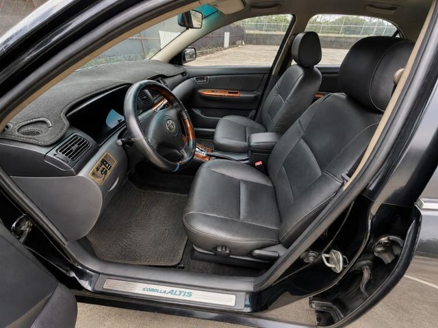 ALTIS 經典好車 便宜代步車 省油耐開 恆溫空調 HID大燈 電動後視鏡  第6張相片