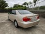 CAMRY 2.0 HID頭燈 恆溫空調 電動後視鏡 胎壓偵測 後冷氣出風口  第3張縮圖