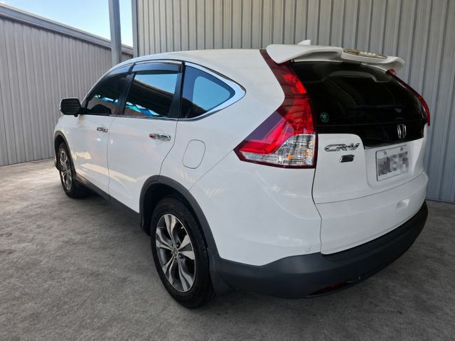 CR-V VTi-S 2.4 休旅車 頂規 HID頭燈恆溫空調 定速系統 側面影像 後冷氣出風口 音響快撥 電動後視鏡  第3張相片