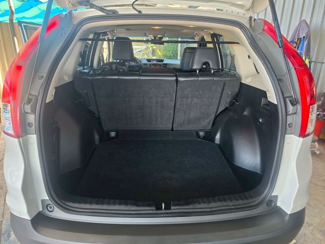 CR-V VTi-S 2.4 休旅車 頂規 HID頭燈恆溫空調 定速系統 側面影像 後冷氣出風口 音響快撥 電動後視鏡  第10張相片