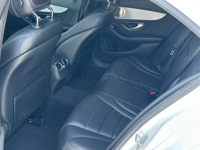 M-BENZ賓士 C300  第9張相片