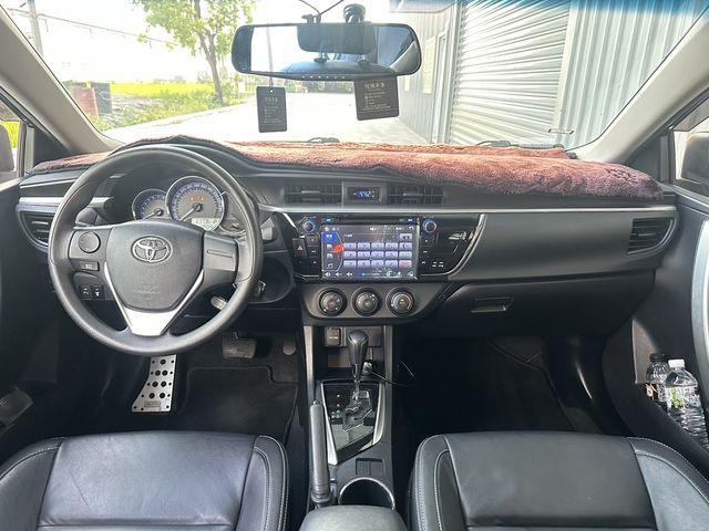 TOYOTA豐田 ALTIS  第5張相片