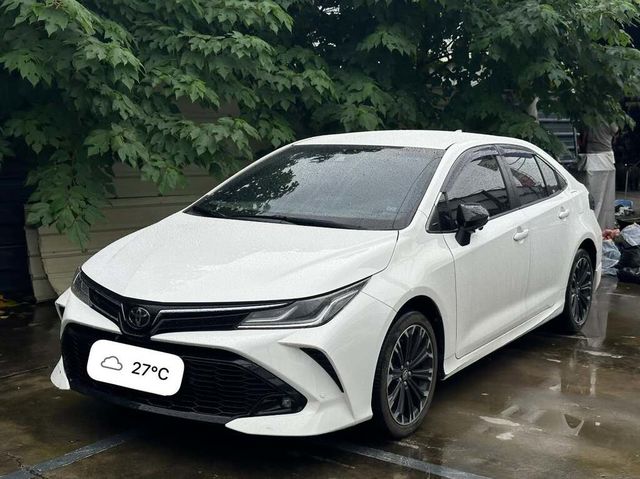TOYOTA豐田 ALTIS  第1張相片