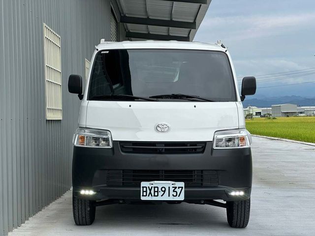 TOYOTA豐田 TOWN ACE  第3張相片