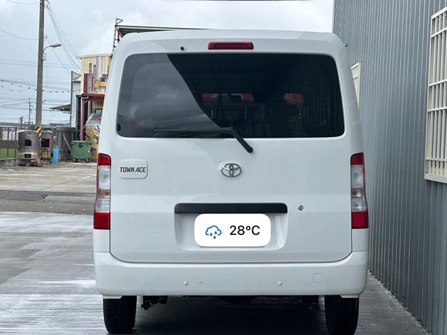 TOYOTA豐田 TOWN ACE  第4張相片