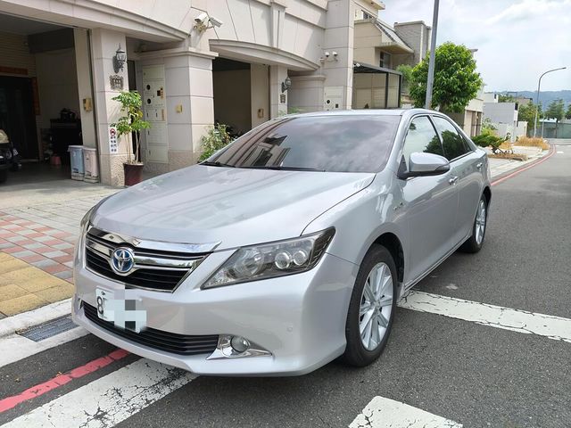 TOYOTA豐田 CAMRY HYBRID  第1張相片