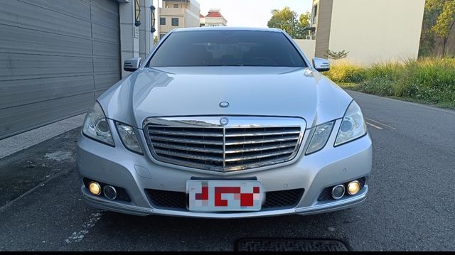 M-BENZ賓士 E200  第3張相片