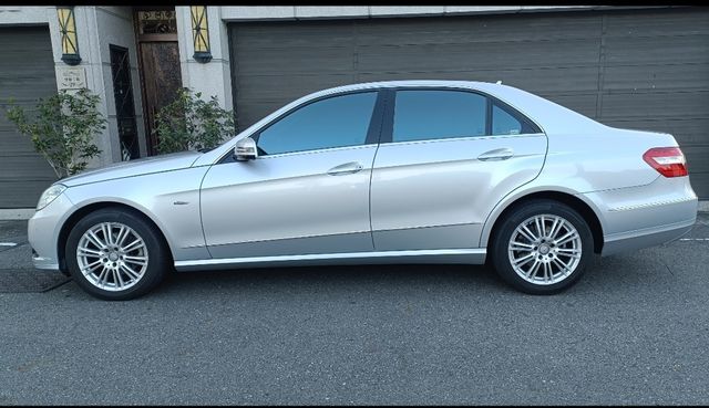 M-BENZ賓士 E200  第7張相片