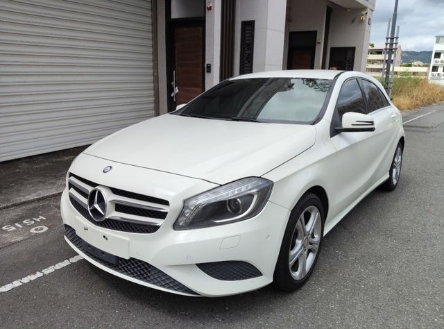 M-BENZ賓士 A180  第1張相片