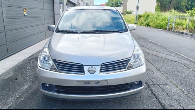 NISSAN日產 TIIDA  第3張相片