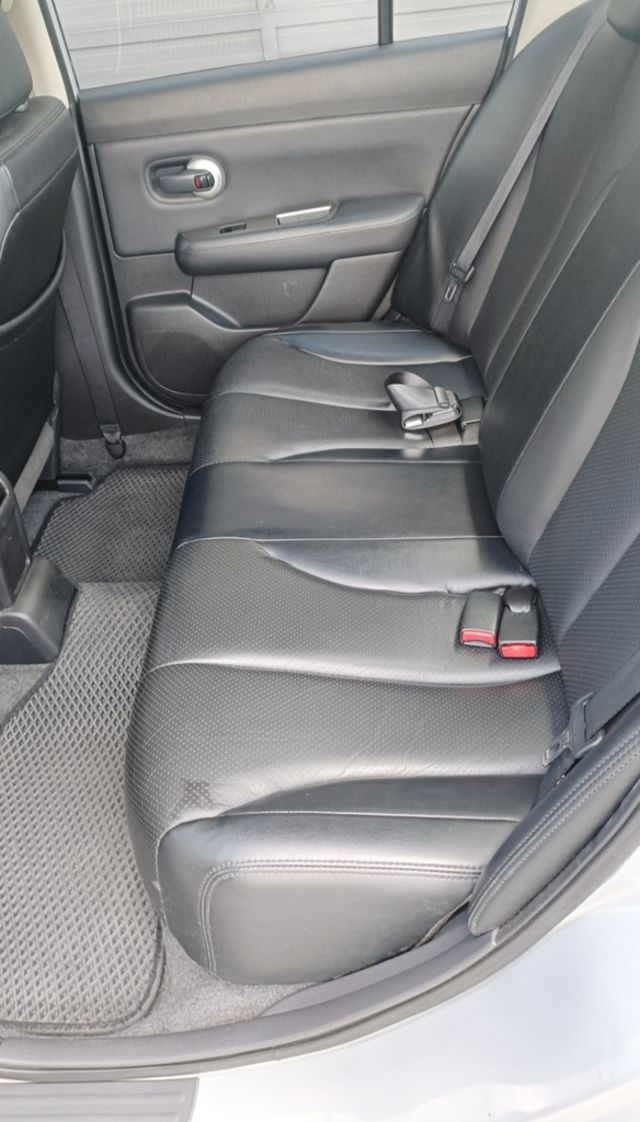 NISSAN日產 TIIDA  第9張相片