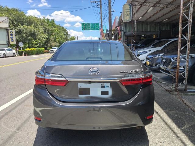 TOYOTA豐田 ALTIS  第4張相片