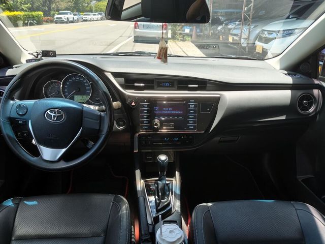 TOYOTA豐田 ALTIS  第5張相片