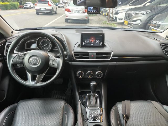 MAZDA馬自達 MAZDA 3  第5張相片