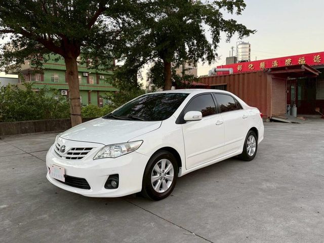 TOYOTA豐田 ALTIS  第1張相片