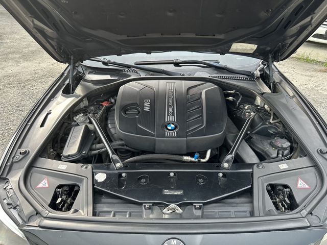 2014年BMW F10 520D 2.0柴油大扭力 省油好開  第20張相片