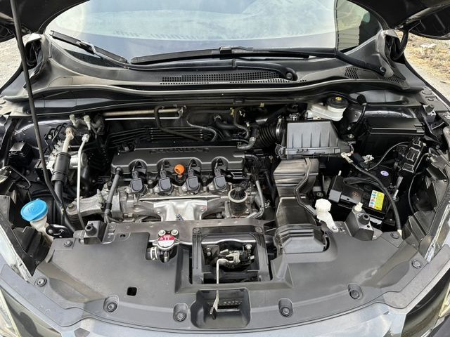 出清優惠~18年HONDA HRV 1.8 頂級S版 升級安卓機全車原鈑件  第20張相片