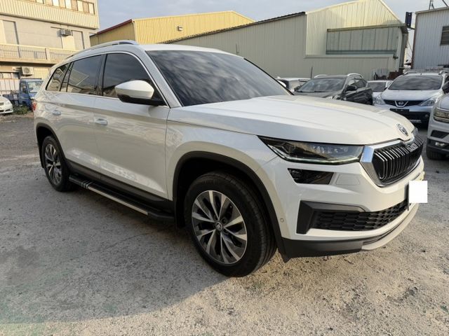 22年SKODA KODIAQ 1.5TSI大棕熊正七人座原版件  第3張相片