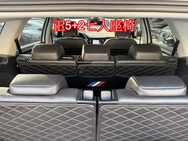 22年SKODA KODIAQ 1.5TSI大棕熊正七人座原版件  第10張相片