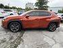 19年式LEXUS UX200 正F-SPORT 紅內裝 女用車  第4張縮圖