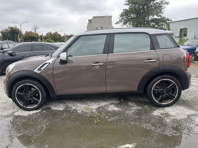MINI 鄉巴佬COUNTRYMAN 1.6 COOPERS-CHILI版 新車181  第4張相片