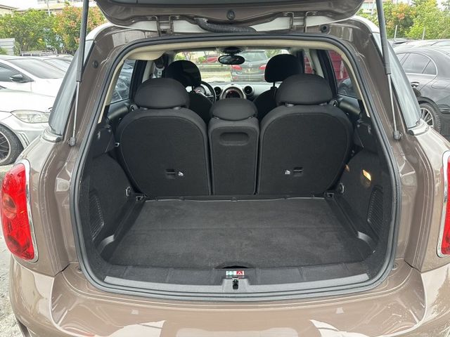 MINI 鄉巴佬COUNTRYMAN 1.6 COOPERS-CHILI版 新車181  第12張相片
