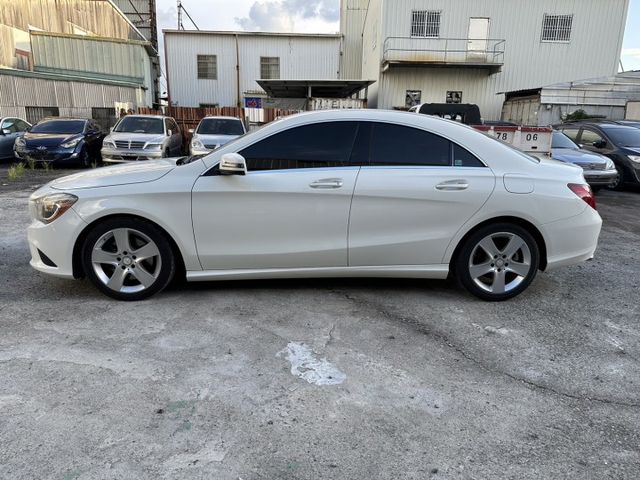 15年賓士 CLA250 2.0T渦輪引擎 獵跑車選配 I-KEY 摸門解鎖  第4張相片