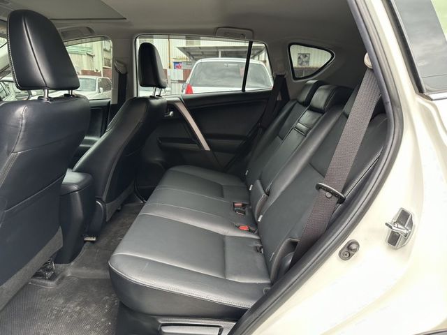 17年RAV-4 HYBRID頂級油電尊爵ACC 一手車 原版件  第10張相片