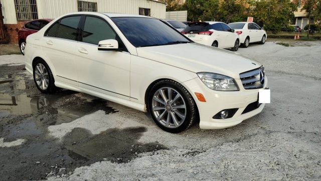 2010年賓士C300 AMG 升級四出排氣管 全車原鈑件  第3張相片