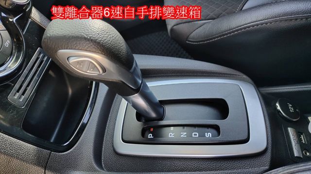 14年福特FIESTA 1.0頂級渦輪S版 5門省油性能小鋼炮  第16張相片