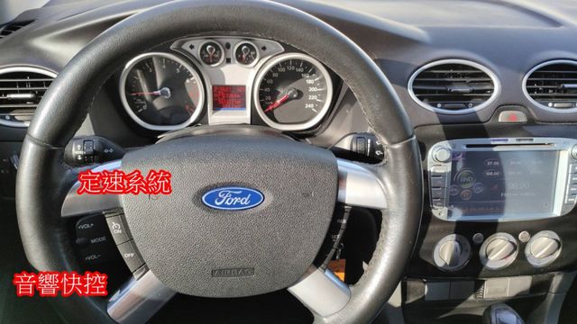 12年福特FOCUS 2.0小改款 頂級五門掀背 全車原鈑件  第14張相片
