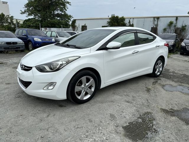 出清特賣~現代ELANTRA 1.8 頂級旗艦 全車原鈑件 一手車  第1張相片