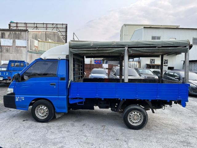 出清特賣~2017年中華三菱 得利卡 DELICA 2.4 商用貨車  第4張相片