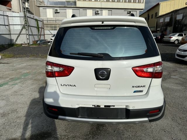 出清特賣~15年日產LIVINA 1.6大空間小休旅升級安卓機 全車原鈑件  第6張相片