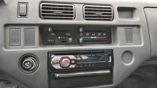 豐田瑞獅小貨車1.8 省油有力 車體漂亮 車況良好  第12張相片
